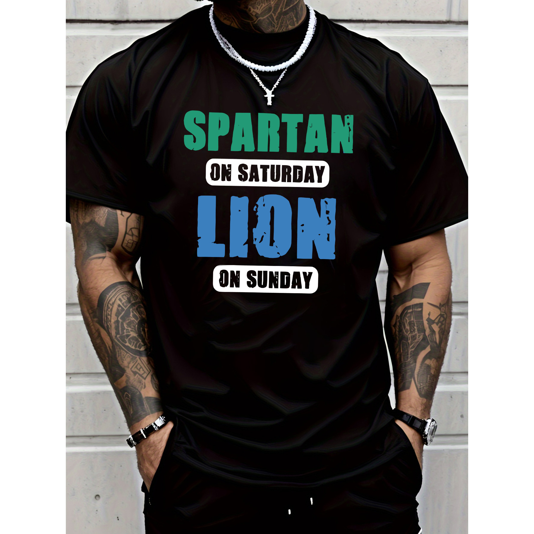 

Men' Spartan Short Sleeve, Chic Letter Print Design - Perfect For Summer Sports, Casual Wear, And Everyday Styling