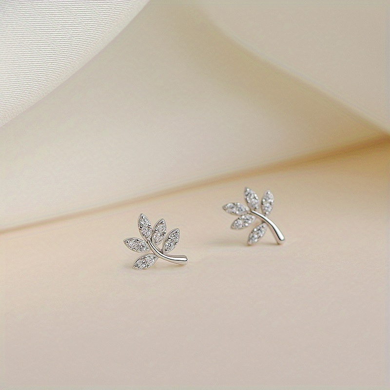 Elegant Leaf Stud Earrings With Sparkling Rhinestones - Chic & For Casual Attire, Perfect Valentine's Gift