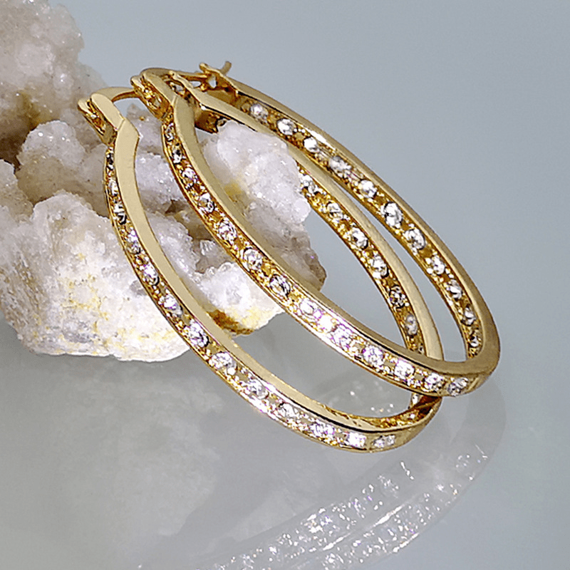 

Elegant Golden Plated Hoop Earrings With Full Circle Pave-set Cubic Zirconia For Women - Versatile Copper Ear Needle, Sparkling Synthetic Zirconia Hoops For Daily Wear, Gifts & Parties