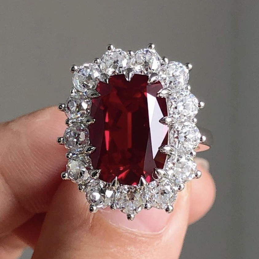 

New Ruby Women's Ring European And American Ins - Classic Inlaid Zircon Ring Factory Direct Sales