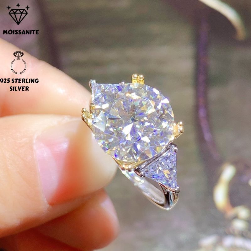 

Elegant 5 Carat Moissanite Ring, 925 Sterling Silvery, 18k Golden Plated, Single Ring By Diam, Ideal For Prom, Birthday, And Commemorative Gifts