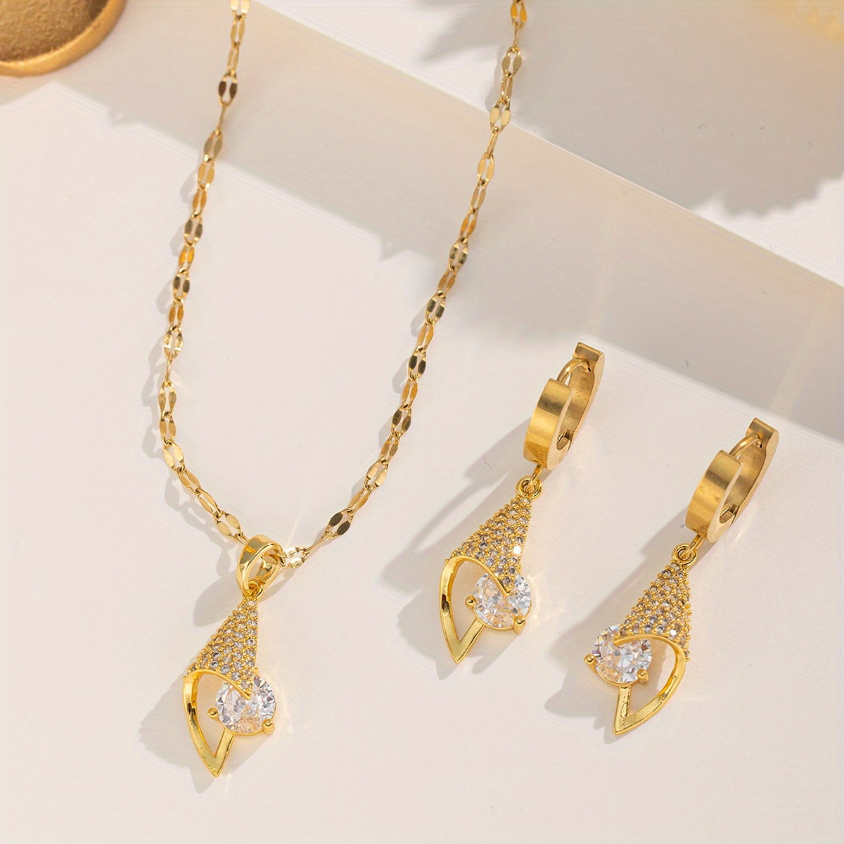 TEMU 3pcs Set Of Golden Stainless Steel Golden-plated Geometric Teardrop Creative Design, Ins-french Luxury Vintage Unisex Fashion, Simple, Trendy,