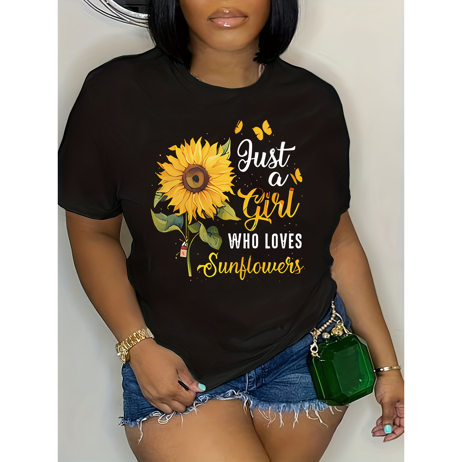 

Large Size Sunflower And Letter Print T-shirt, Casual Short Sleeve Round Neck Top Spring And Summer, Women's Plus Size Clothing