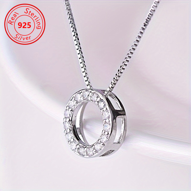 

Shiny Zirconia Round Pendant Necklace In 925 Sterling Silver, Suitable For Women's Daily Casual Fashion Accessories.