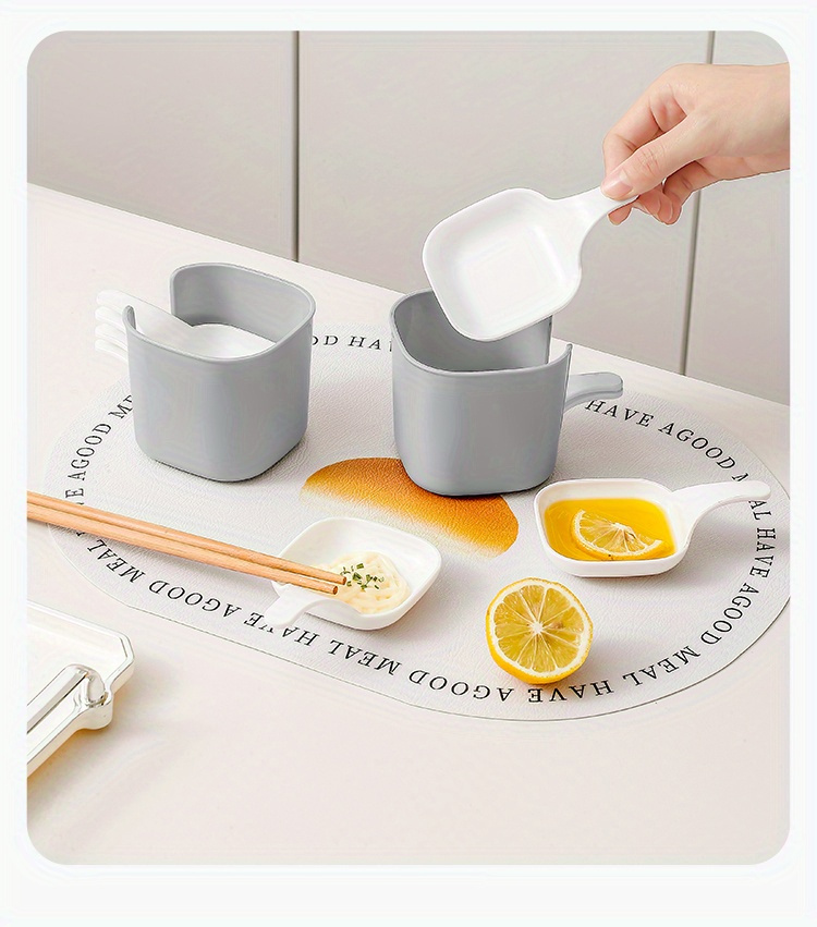 7pcs Set, Sauce Dishes, Food Sauce Dishes, Dipping Sauce Dish Set, Food Storage Containers, Steak Sauce Dish, Seasoning Dish, Cheese Sauce Bowl, Fruit Dish, Snack Dish, Creative Tomato Sauce Dish, Dipping Dish, Kitchen Supplies, Restaurant Supplies, Spoon Holder, Spoon Storage, Multifunctional, Condiment Dish