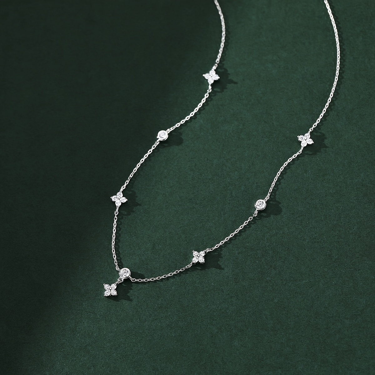 TEMU New Product, New 925 Silver Clover Zirconia Necklace, Women's Retro Simple Collarbone Chain Necklace, Valentine's Day Anniversary Gift, Holiday