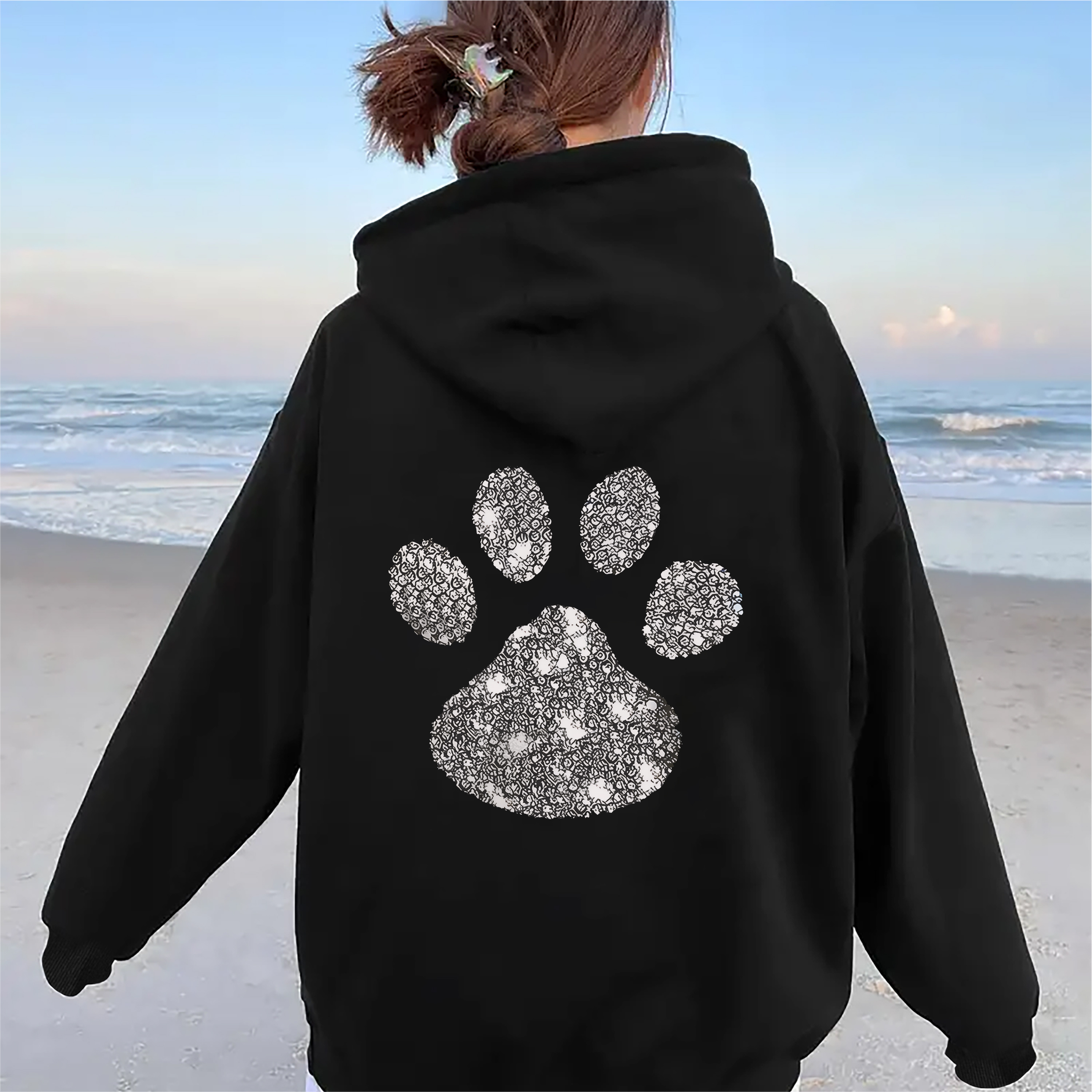 

250g Healthy Cloth Pullover Hoodie Classic Art Letter Graphic Neck Long Sleeve Pocket Sweatshirt Print Pullover Hoodie For Women Casual, Fall & Winter, Staple