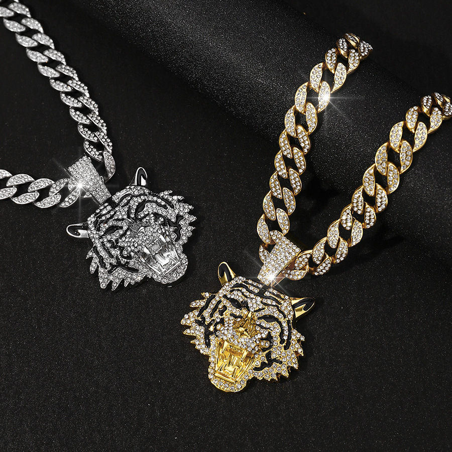 

Cuban Link Chain, Tiger Pendant Necklace, Hip Hop Sparkling Tiger Head Necklaces For Men, Head Crystal Chain Necklace, Ideal Party & Anniversary Jewelry Gifts For Men Teen Boy Son