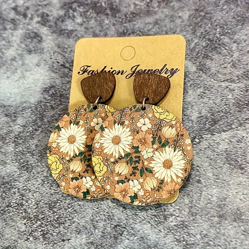 

4 Pair Of Wooden Earrings With Bohemian Floral Stitching, Wooden Earrings, Western Earrings, Retro Ethnic Style, Large Earrings, Unisex Style