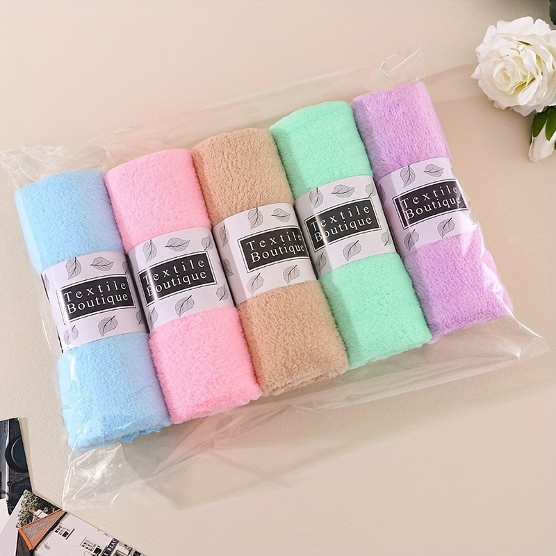 

5-pack High-density Coral Velvet Towels, 334gsm Knit Hypoallergenic Hand Towels, Modern Space-themed Pattern, Polyester Quick-dry Sweat Wipes For Hiking, Camping & Outdoor Activities