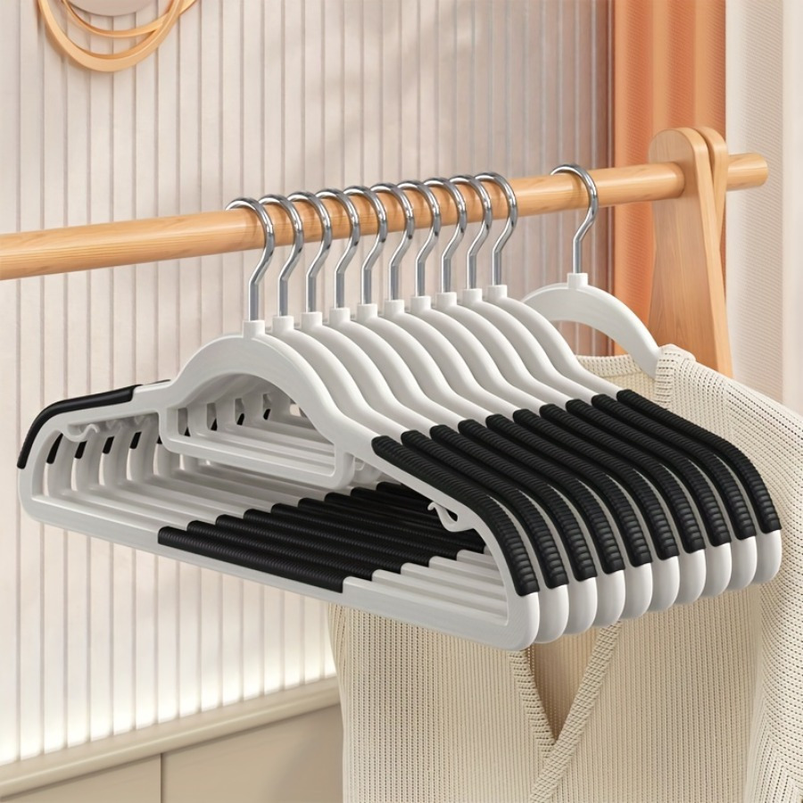 

A Set Of 10pcs Non-slip Heavy Duty Hangers, Space Saving, Suitable For Wardrobe Arrangement