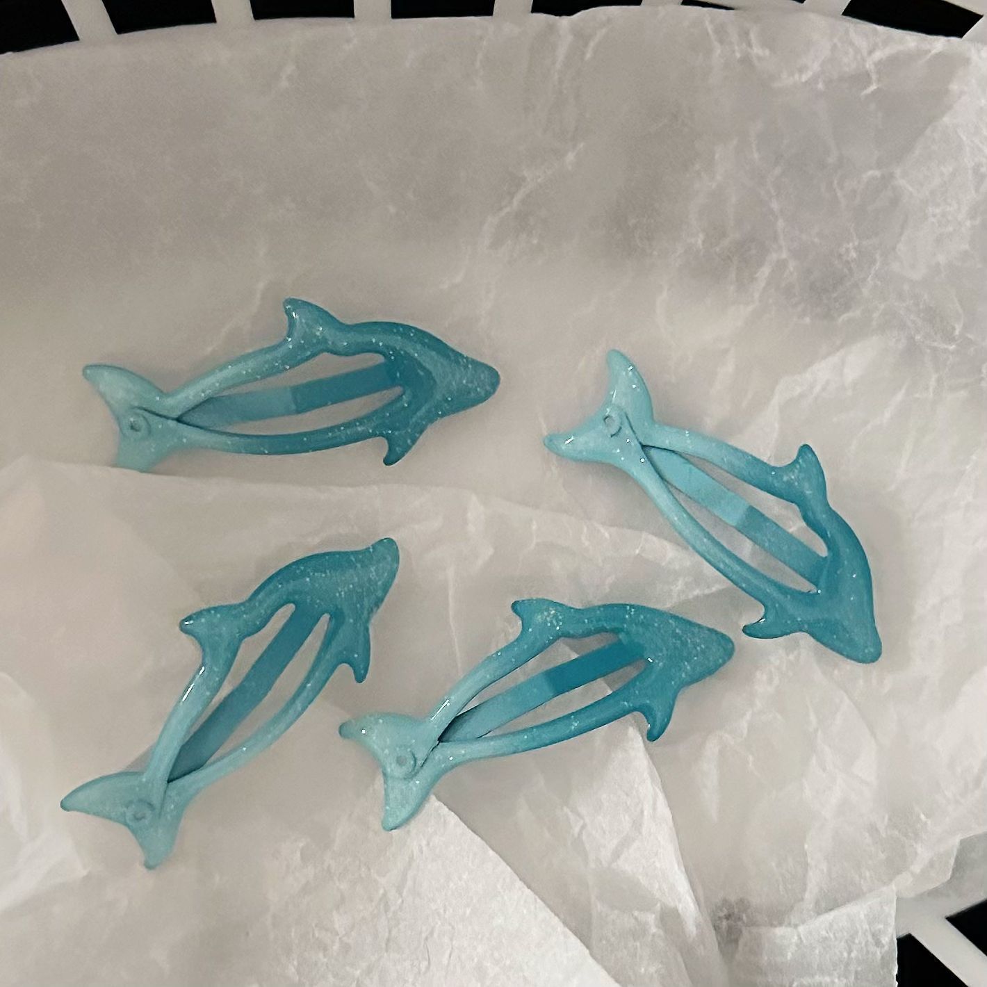 

10pcs Sparkle Dolphin Hair Clips - Soft Bunny Side Clips For Ladies - Resin Material - Animal Pattern - Suitable For All - Daily And Casual Wear