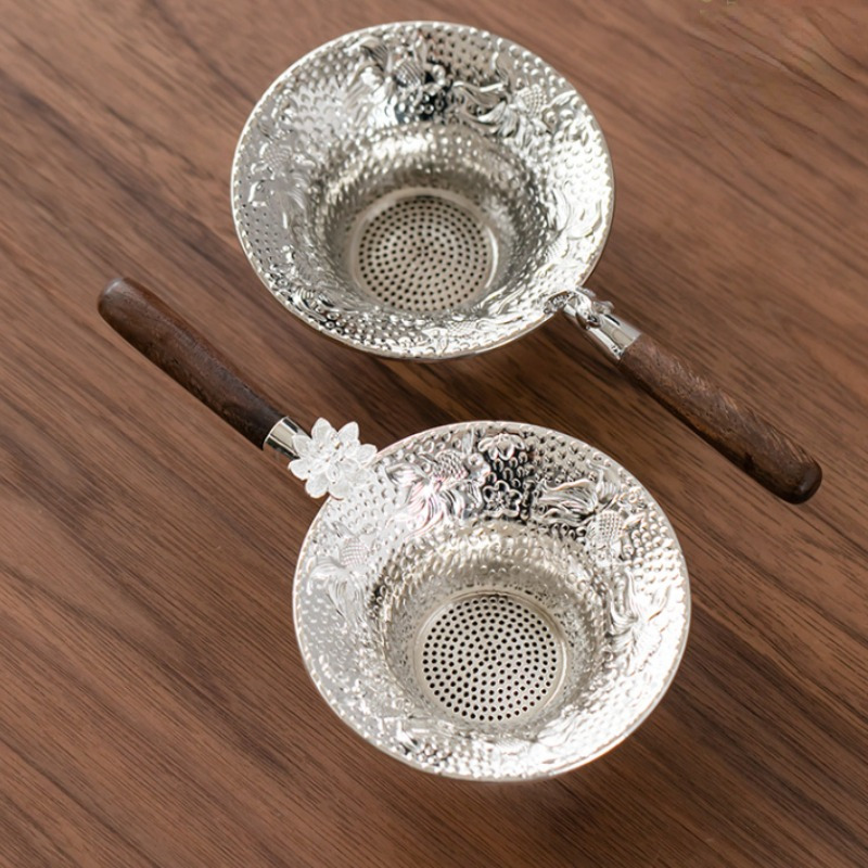 

Stainless Steel Mesh Tea Strainer With Wooden Handle - Tea Infusion - Kitchen Accessories