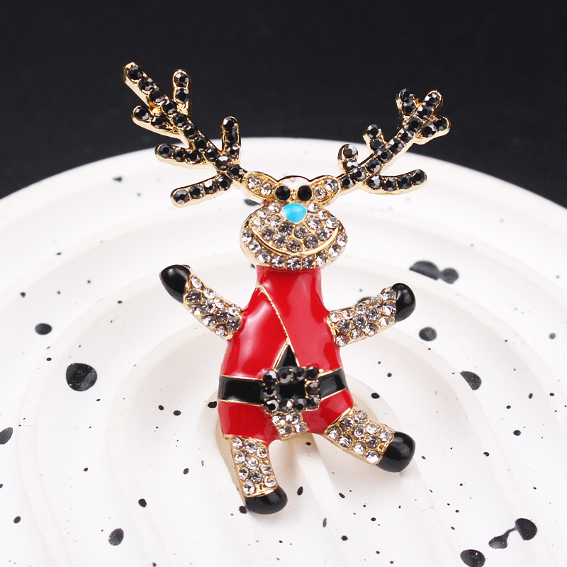 chic vintage inspired   reindeer brooch unique christmas accessory for women details 2