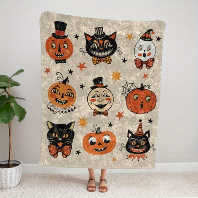 

Vintage Crushed Velvet Blanket Black Cat Blanket Spooky Primitive Pumpkin Throw Blanket Cute Retro Decor