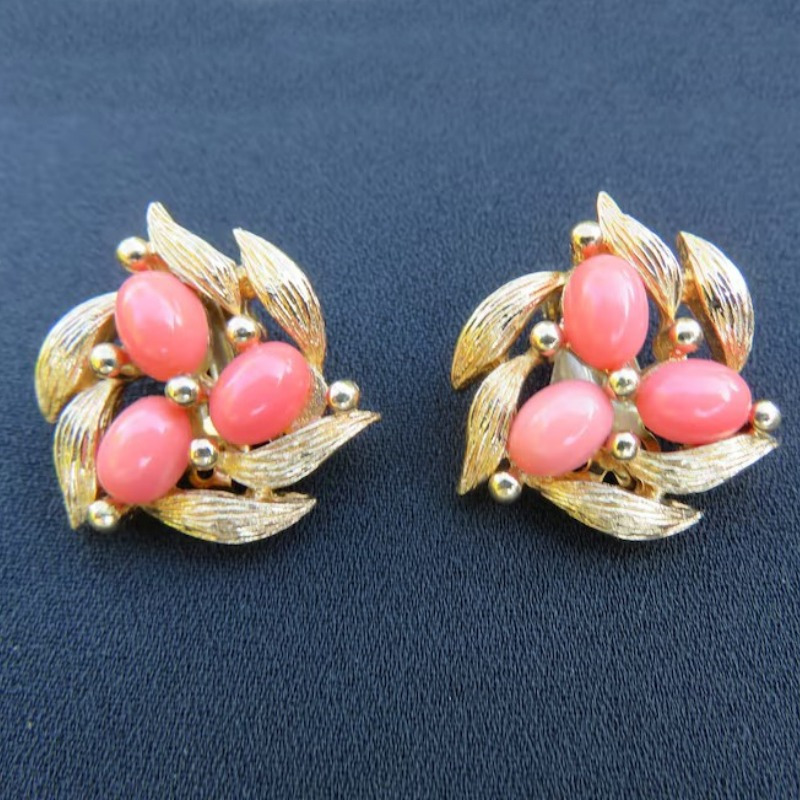 Layer KC Golden Plated Stud Earrings with Pink Gemstones for Weddings