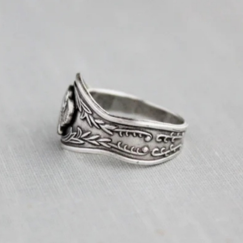 Vintage Elephant Spoon Ring for Casual Attire & Gifting