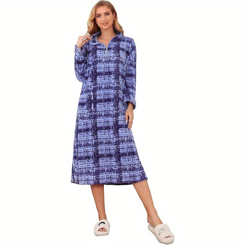 

Amemory In Women Soft And Warm Fleece Robe With Zipper