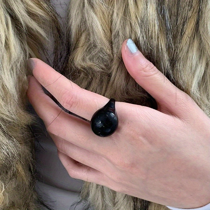 5pc Classic Pure Black Resin Ring Set for Women