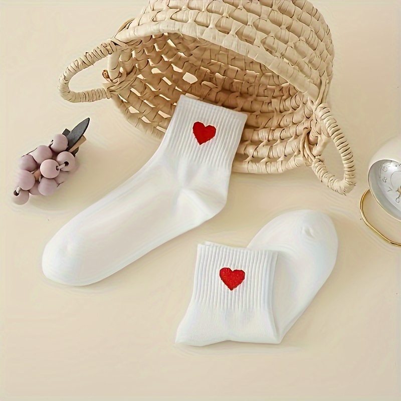 5 Pairs of White Heart-Patterned Socks, Comfortable Athletic Socks