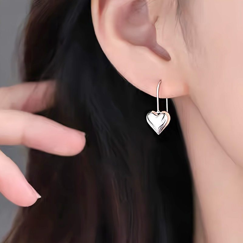 

Chic Golden-tone Heart-shaped Earrings - Perfect Gift For Her, Fashionable Alloy Jewelry For Parties & , Heart Shaped Earrings, Fashionable, Party Commemorative, Jewelry