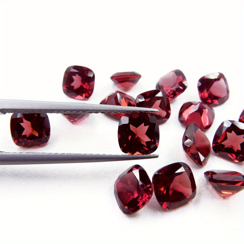 6mm Square Cushion-Cut Garnet Loose Stone, January Birthstone