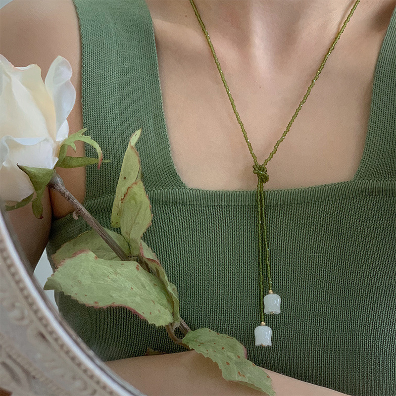 

Collier en forme de Y élégant, pendentif en cristal olive vert à double rangée, choker ajustable pour femmes, bijou de mode pour le port quotidien et le style de vacances