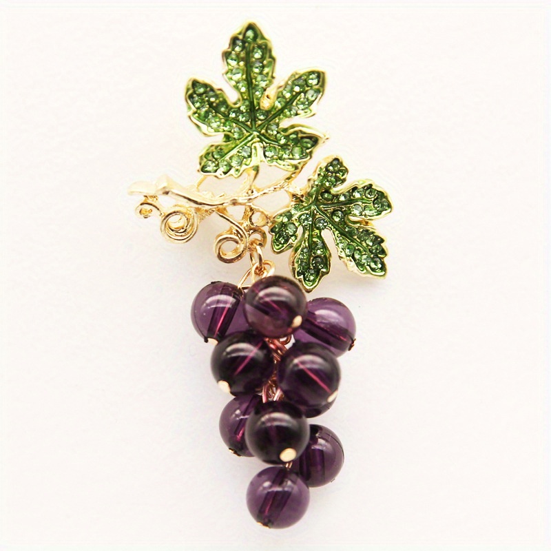 Image of Enamel Grape Brooch With Rhinestone Details, Unique And Creative Fruit-themed Badge, Multifunctional Fashion Jewelry Accessory, Suitable For Formal Occasions