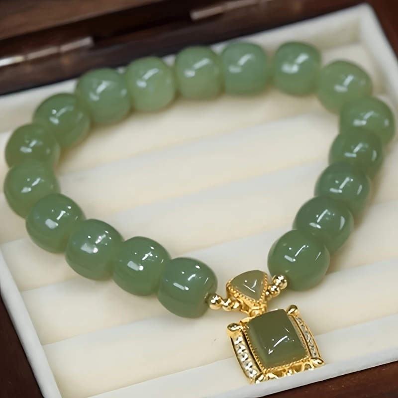 

Chinese Style Green Jade Beaded Bracelet With Imitation Jade Pendant, Elegant Jewelry For Daily And Banquet Occasions, All-season Versatile Accessory