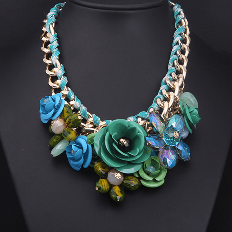 

1pc Bohemian Retro Colorful Floral Gem Necklace With Exaggerated Metal Chain, Elegant Statement Pendant, Jewelry For Party, , Gifts, And Ladies' Neck Accessories, Gift