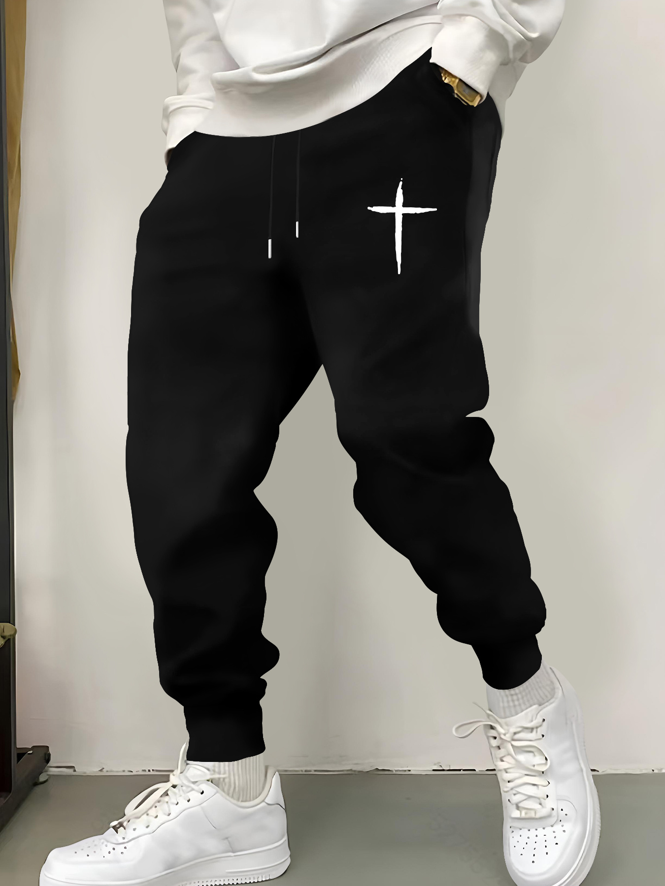 ウォーキング・ランニングウェア XENO CROSS EMBROIDERY SWEAT PANTS XENO CROSS EMBROIDERY SWEAT PANTS Charcoal