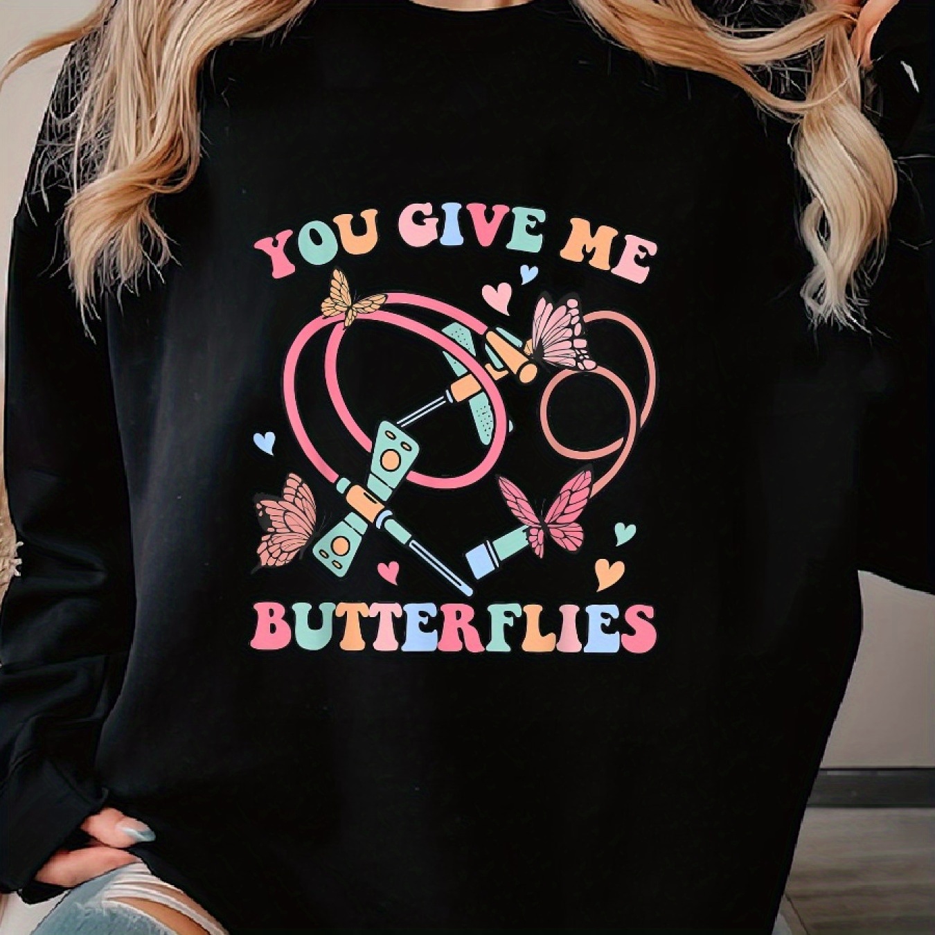 

You Give Me Butterflies Funny Phlebotomist Pbt Tech Nurse Woman's Cozy Pullover Sweater, Casual Long Sleeve Crew Neck Sweater For Sports