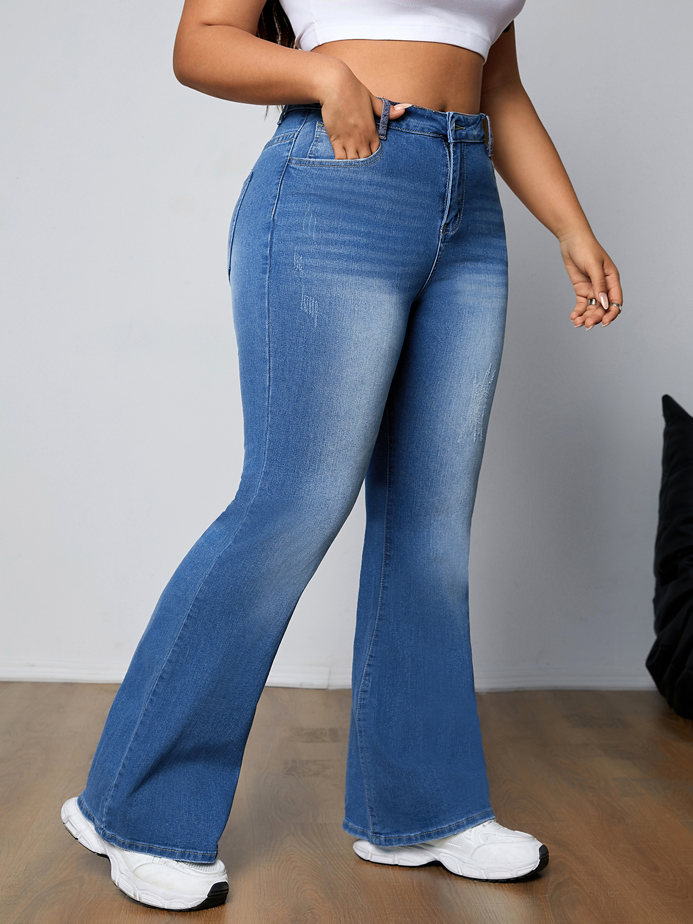 Curve Denim