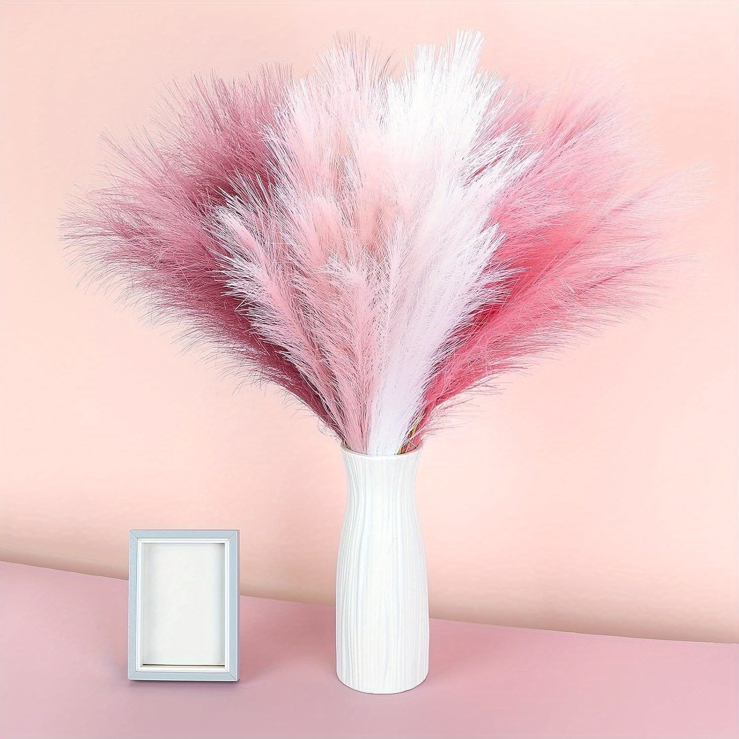12 Stck knstliches Pampasgras Regenbogen Dekoration 22 Zoll / 55 cm  &*;Flauschiges knstliches, kurzes, mehrfarbiges Pampasgras, knstliches  kleines Pampasgras, Vasenfllmaterial fr ...
