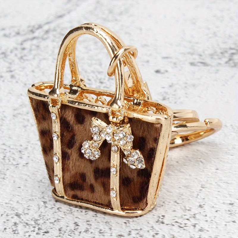 

1pc Leopard Print Bag Shaped Pendant Keychain, Suitable For Car Key Bag, Key Chain, Wallet, Handbag, Mobile Ring, Best For Christmas