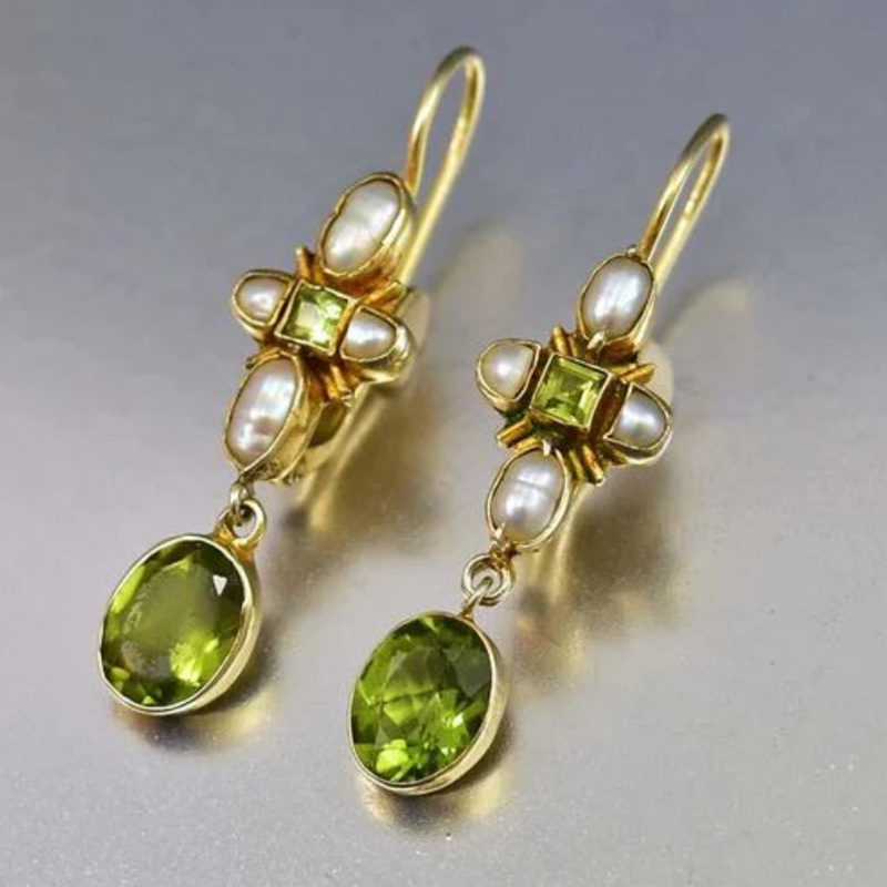 

2pcs Elegant Emerald & Pearl Drop Earrings - Vintage Golden-tone Stainless Steel, Parties & , Party Accessories|classic Drop Earrings|gemstone Detailing