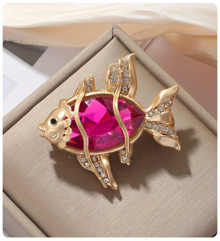 elegant goldfish crystal brooch pin womens mens   animal badge creative accessory gift novelty clothing jewelry elegant   drill material animal shape novelty buttons brooches for ladies details 4