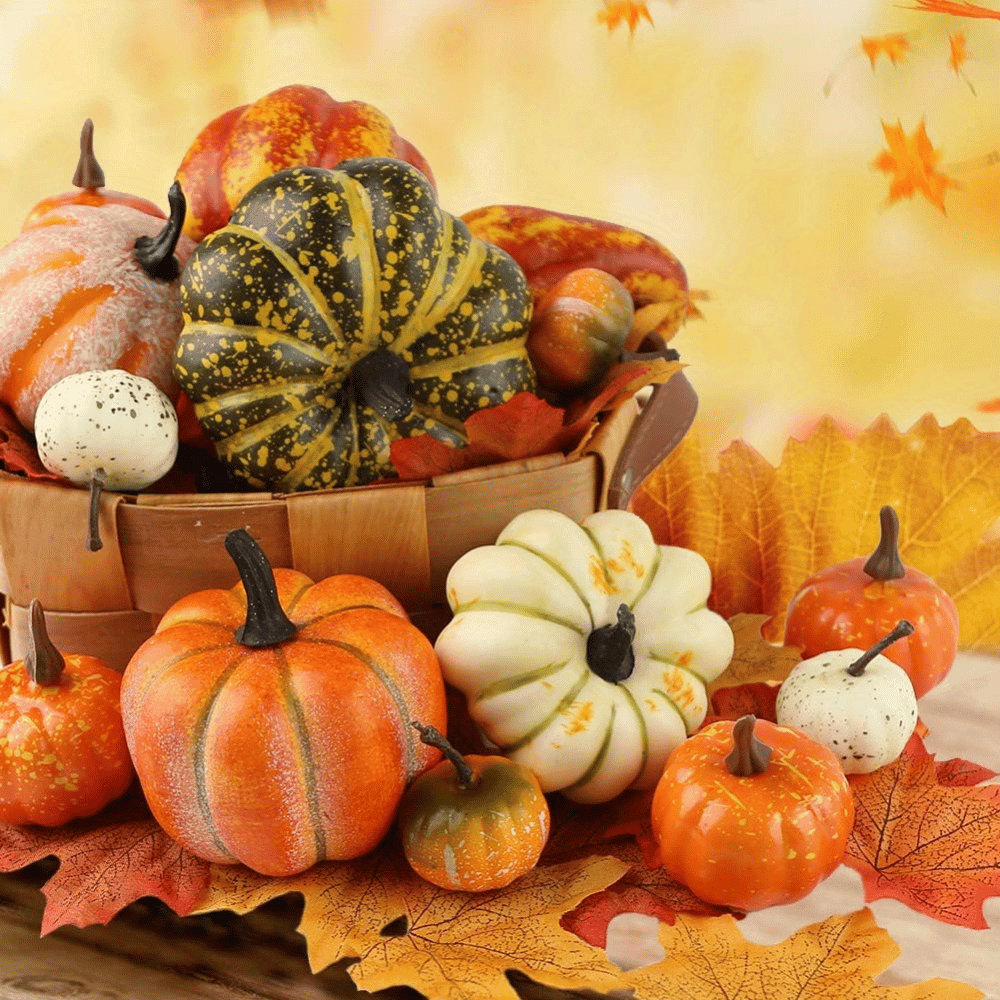 

44 Decorations, Fall Decorations, Includes 14 Of Pumpkins And 30 Of Fake , And Ornaments