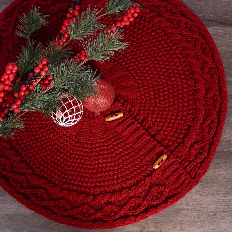 

Red Knitted Christmas Tree Skirt With Tassel Detail - Ideal For Holiday & New Year Decorations