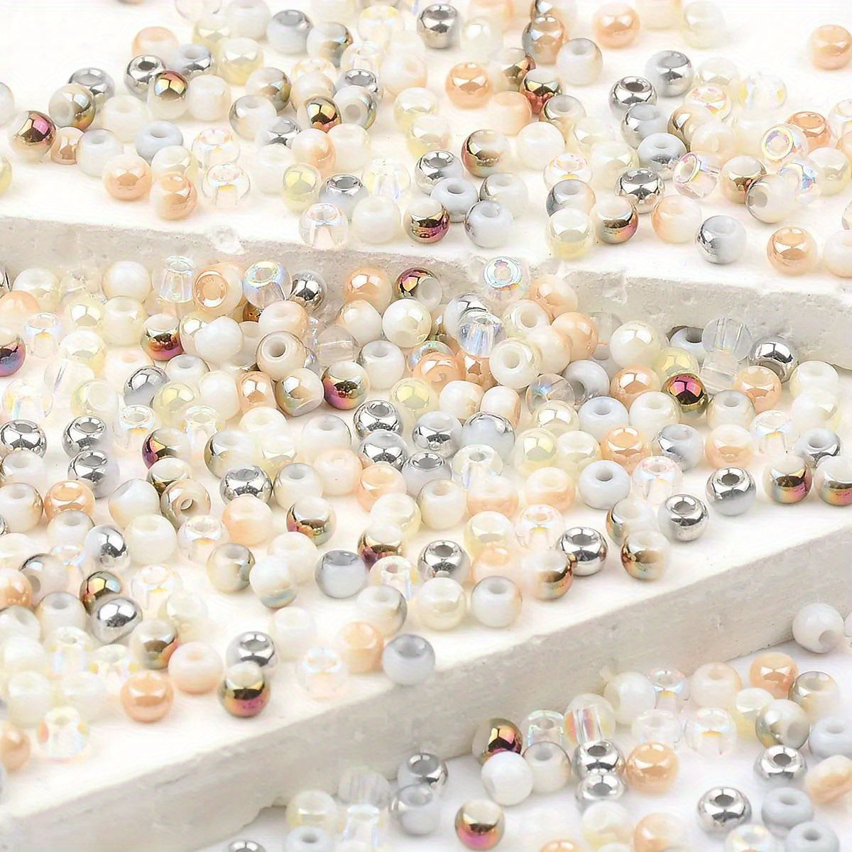 

High- Seed Beads: 0.4cm, 320 Pcs, Random , Uniform Semi-electroplating, , Garments, And Accessories