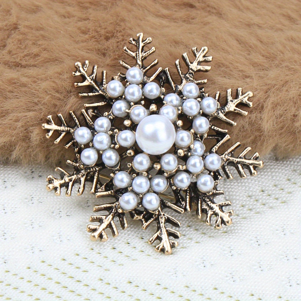 

1pc Vintage Baroque Snowflake Brooch, Fashionable Zinc Alloy, Minimalist , Christmas Gifts, Women' Accessory, No Power Required