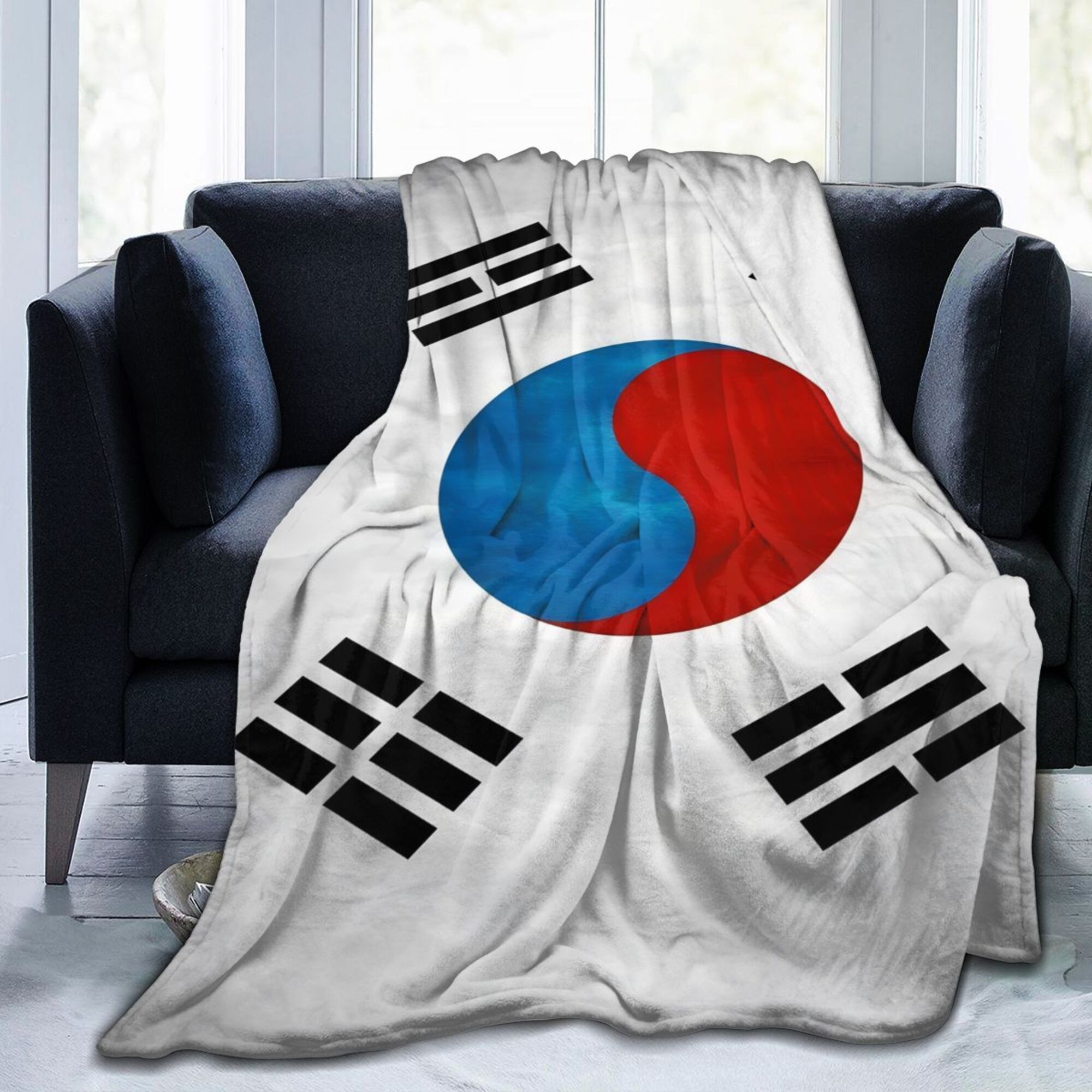 south korea   flannel fleece throw blanket comfortable soft multipurpose   blanket for sofa bedroom camping travel   polyester non woven   cozy lightweight gift blanket details 9