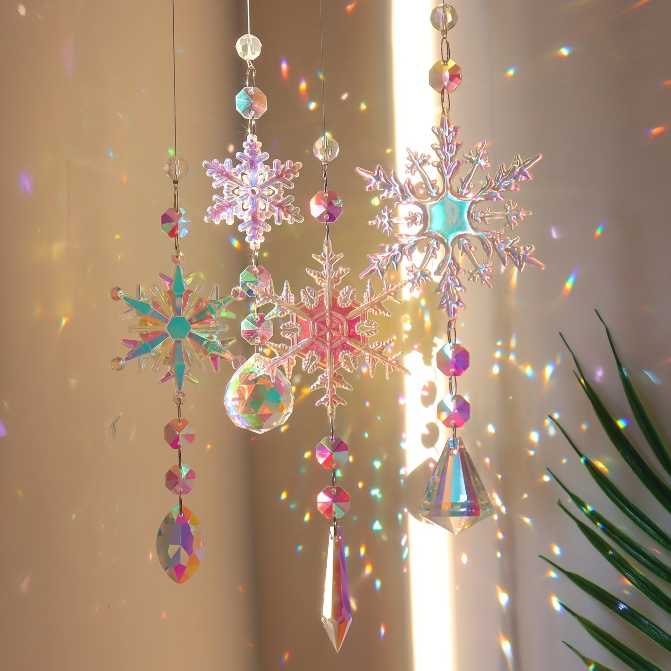 

4 Pieces Elegant Christmas Crystal Snowflake Ornaments - Colorful, Pendants For Tree, Winter Decor, Party, Anniversary, Birthday Gifts - Exquisite, Sparkling, And Iridescent