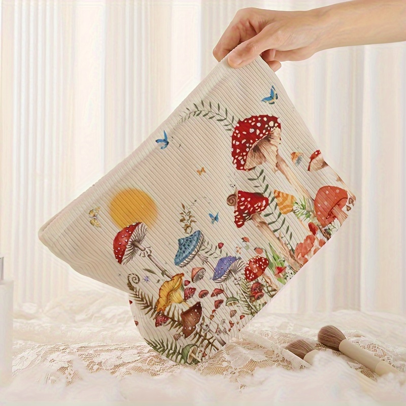 

Corduroy Cosmetic Bag With Mushroom Pattern, Lightweight Travel Zipper Cosmetic Bag, Multi-functional Cosmetic Storage Box, Suitable For Women And Men's Gifts.