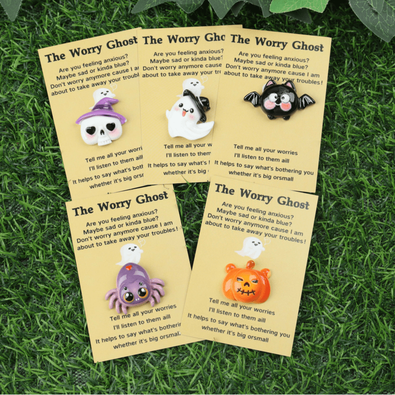 

5-pack Themed Hug Resin Pumpkin, , Spider, Bat, Skeleton Novelty With Inspirational Messages - Perfect Or Spirit Day Keepsake, Paper Material, No Feathers