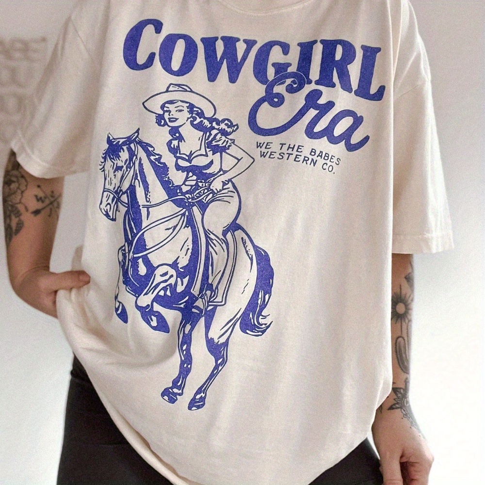 

Women's Cowgirl Era Graphic Tee, 100% Polyester Knit Fabric, Casual Crew Neck Short Sleeve T-shirt, Geometric Pattern, All Season Top, 180gsm - Regular Length