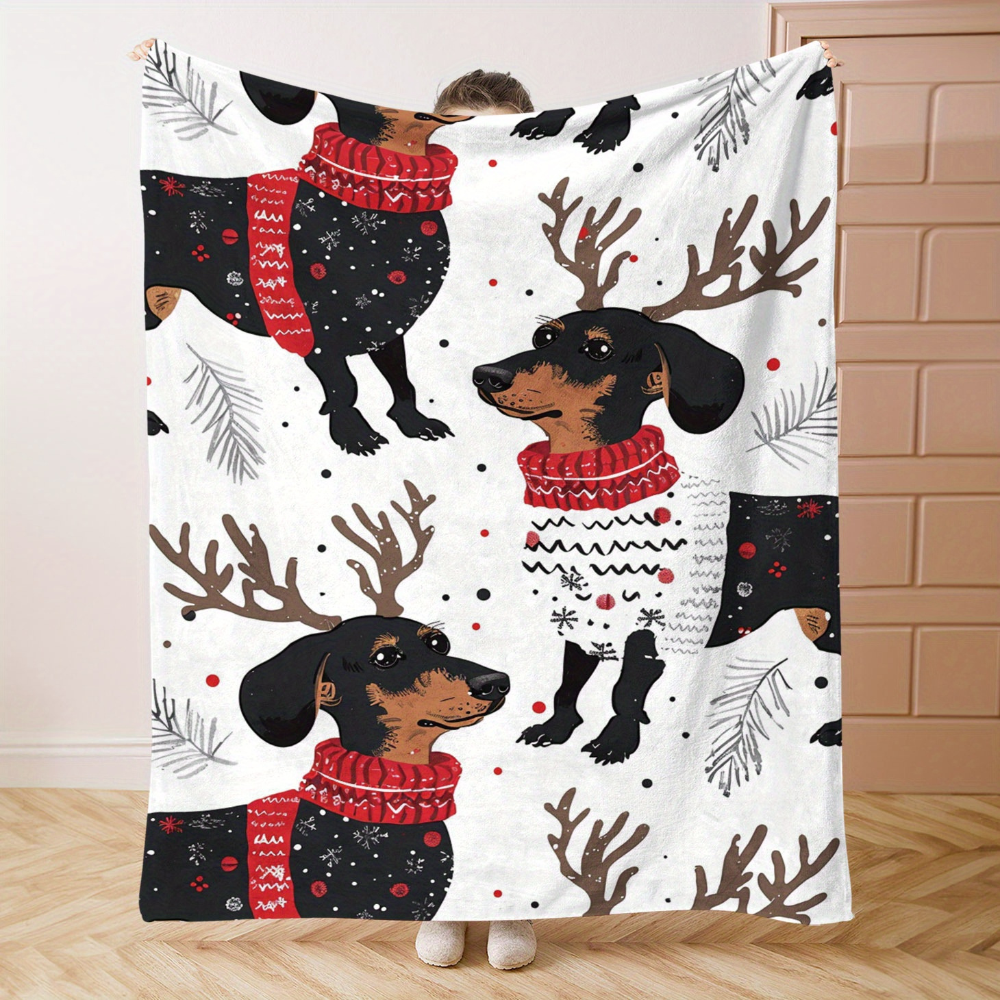 

Cozy Christmas-themed Flannel Throw Blanket - Soft, Lightweight & Warm For All - Bed, Sofa, Office, Camping & Travel