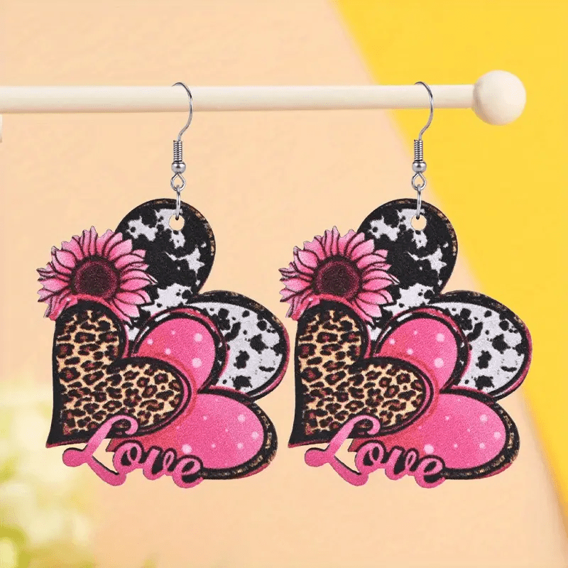 

Boucles d'oreilles suspendues en de cœur et décorées de tournesols, bijoux en acrylique de style bohème pour fêtes, adaptés aux fêtes quotidiennes et à la Saint-Valentin