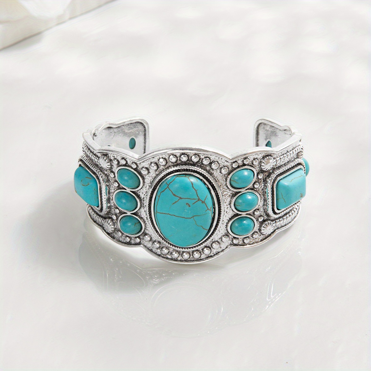 

1 Piece Of French Retro Ethnic Vintage Turquoise Bohemian Women's Bracelet