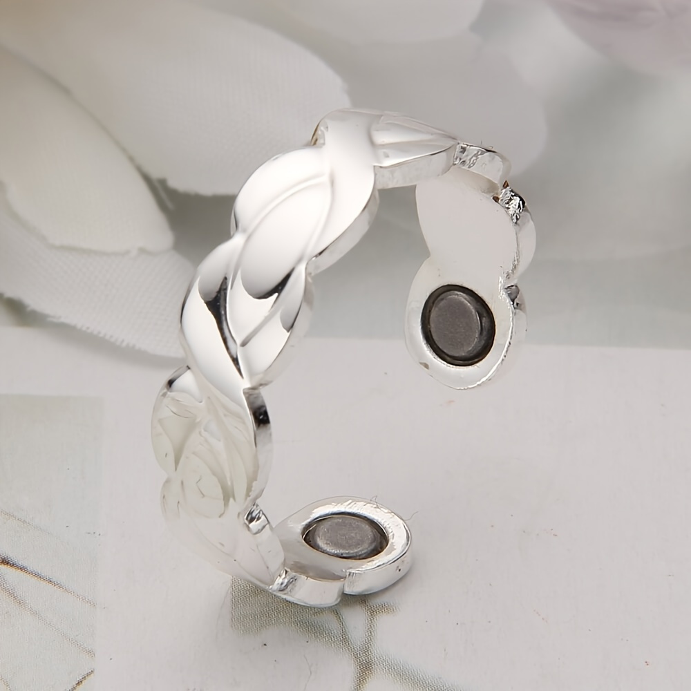 Elegant Adjustable Copper Magnetic Ring For Women - Perfect Thumb Jewelry Gift